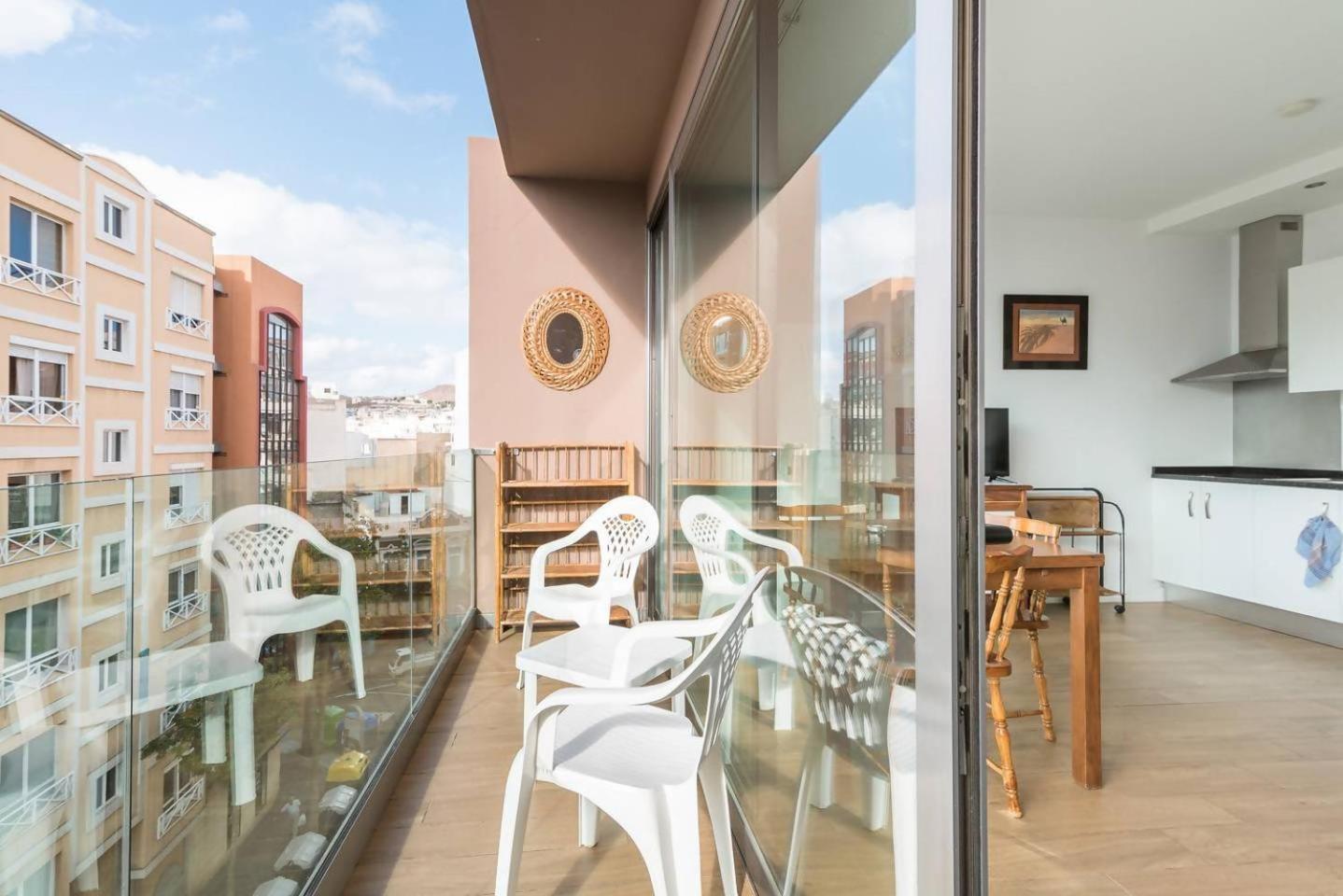 Loft Moderno Con Balcon Al Lado De Las Canteras Las Palmas Exterior photo